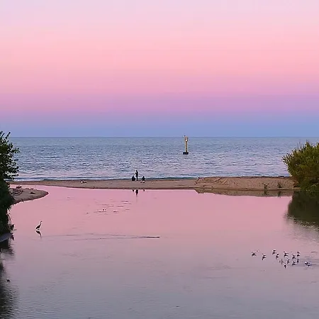 アパート L'isola Di Vittoria ポルト・レカナーティ